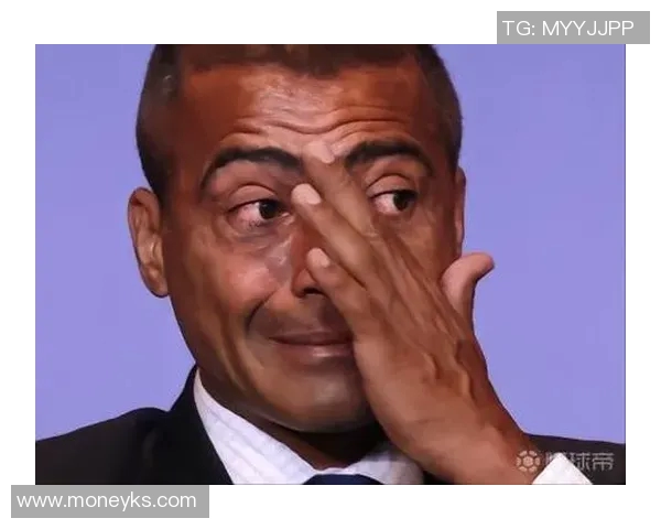 独狼足球明星的传奇故事与成就揭秘